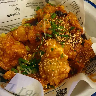 Veganes Korean Chicken aus Tofu und Blumenkohl im Kkokki loves vegan Schanze