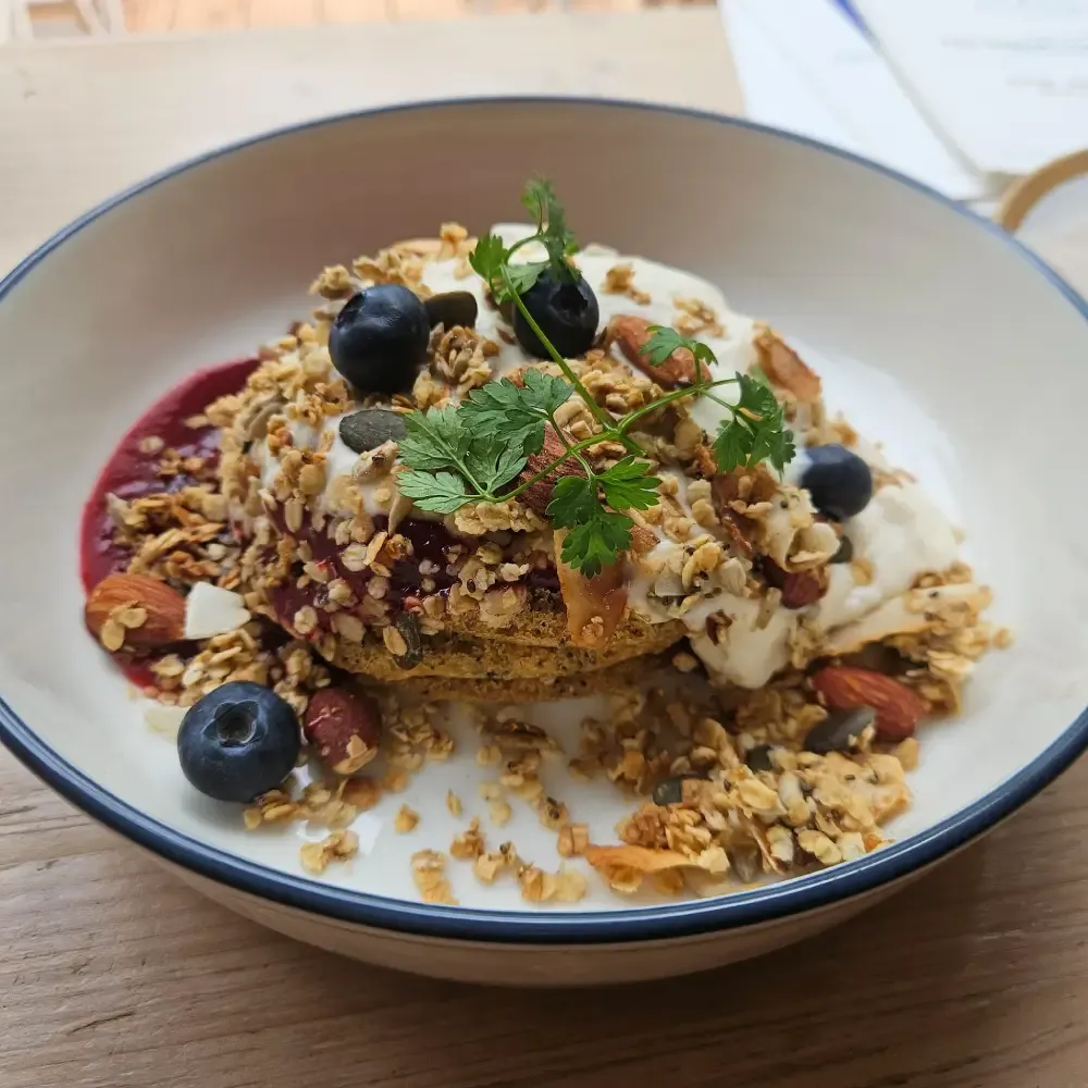 Mohn-Pancakes im The Special Connection